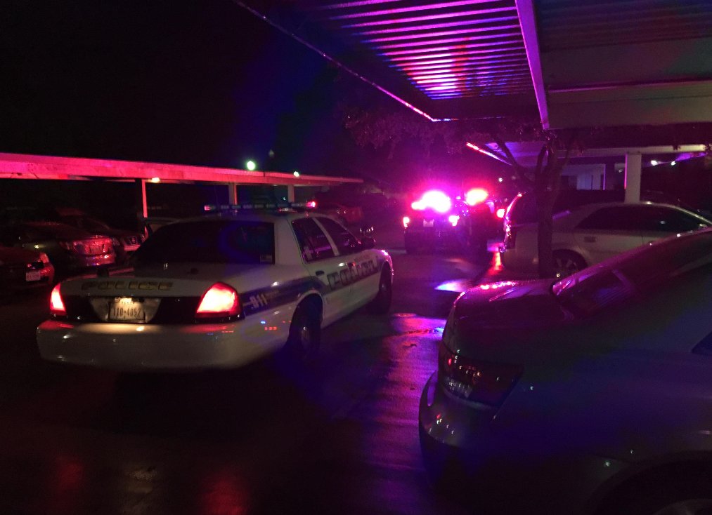 Two hurt in Round Rock shooting